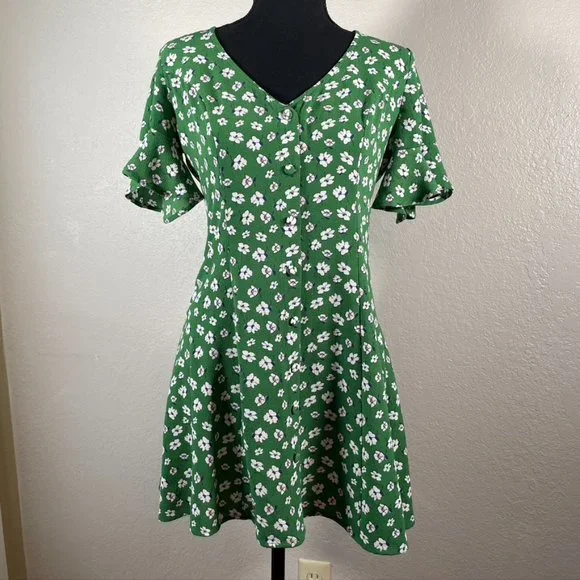 Forever 21 | Dresses | Forever 2 Green Floral V Neck Flutter Sleeve Short Dress Small | Poshmark Forever 21 | Dresses | Forever 2 Green Floral V Neck Flutter Sleeve Short Dress Small | Poshmark